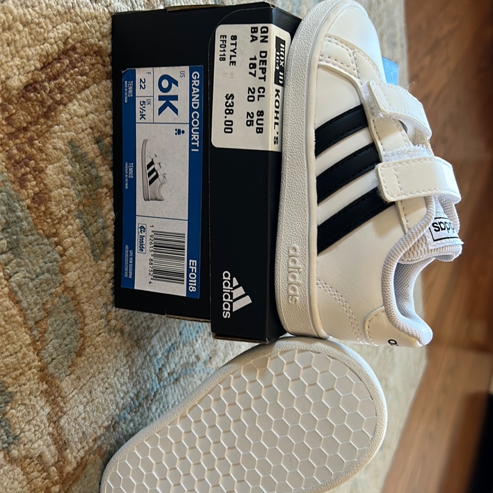 Adidas toddler grand court I shoes.  Never worn